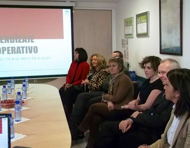 Encuentro con la Viceconsejera de Educación y de la Directora de Innovación Pedagógica del Gobierno Vasco