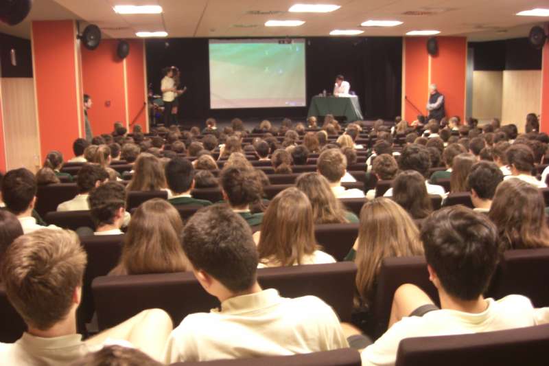 Charla con Deportistas 2015