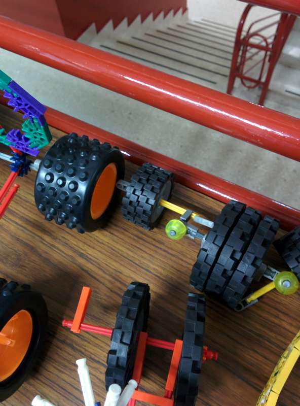 Máquinas sencillas y compuestas creadas por 3ºEP