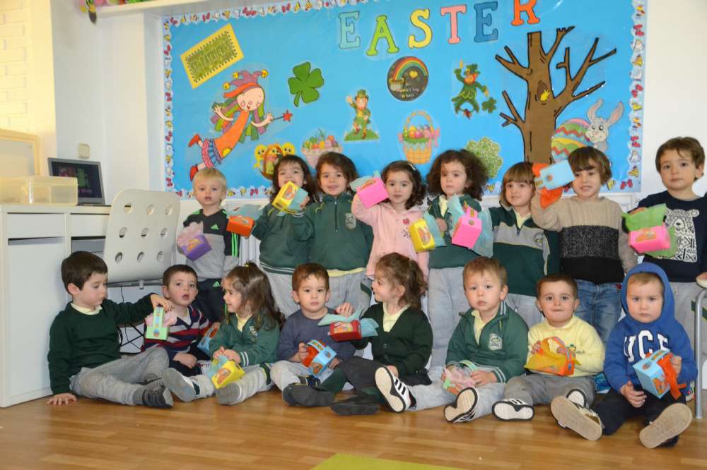 El Conejo de Pascua visitó a Infantil